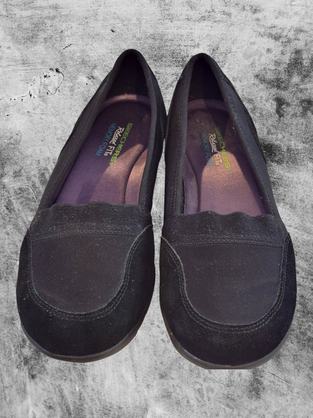 Skechers Relaxed Fit Career Black Suede Loafers Size 8.5